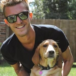 Meet your Posher, Zach